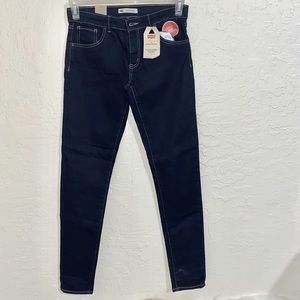 Girls Levi jeans